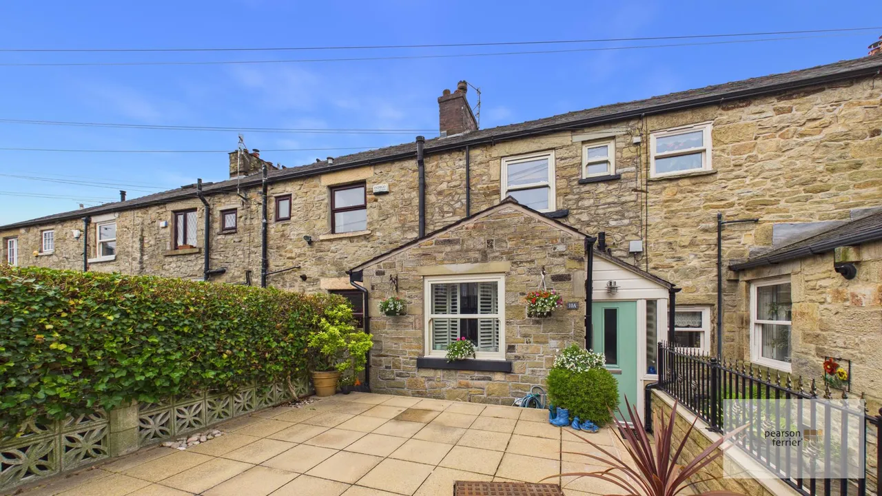 Scotland Place, Ramsbottom, BL0 9BD, photo 2