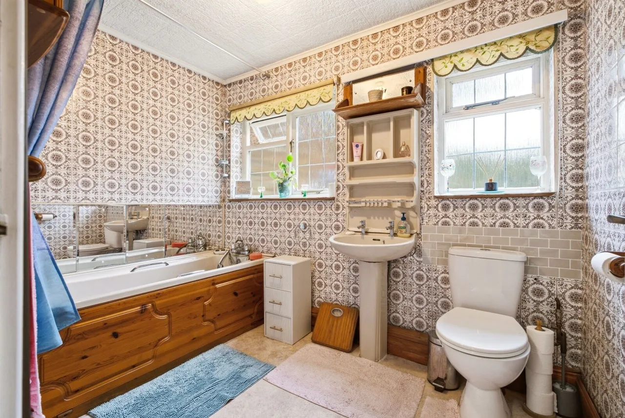 Fish Street, Redbourn, AL3, photo 8