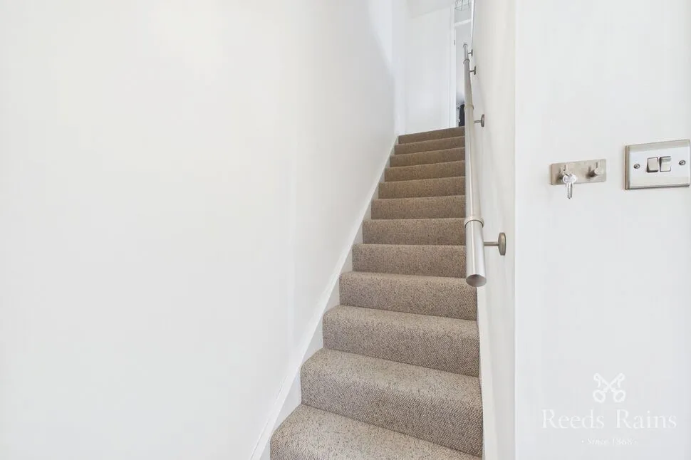 Yarwell Drive, Maltby, Rotherham, S66, photo 7