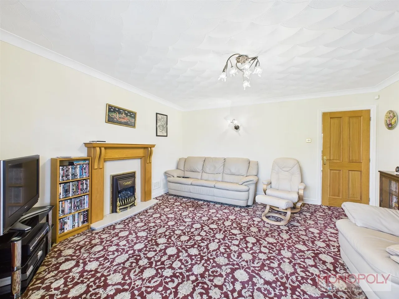 Broadoaks Darland Lane, Rossett, LL12, photo 9