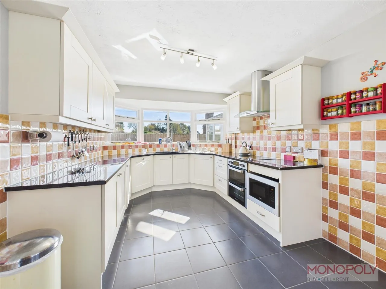 Broadoaks Darland Lane, Rossett, LL12, photo 3