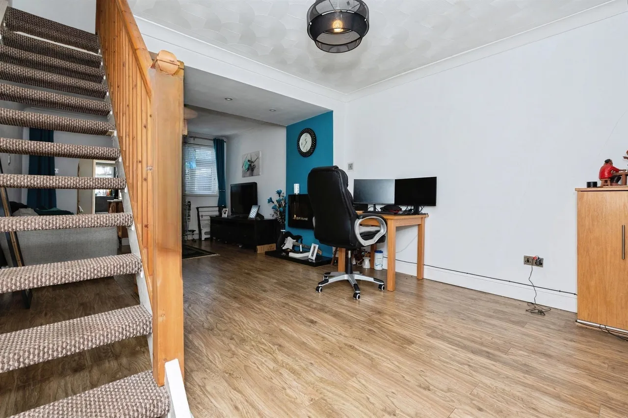 Gipsy Lane, Grays, RM17, photo 6