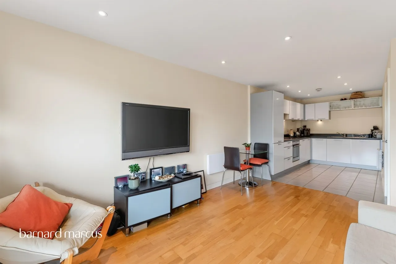 Lapis Close, London, NW10, photo 11