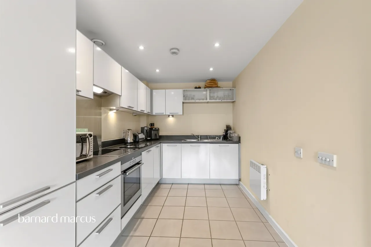 Lapis Close, London, NW10, photo 4