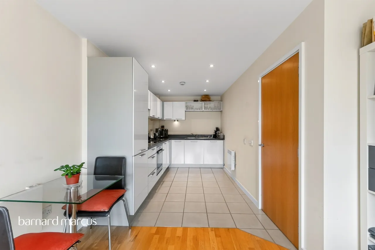 Lapis Close, London, NW10, photo 5