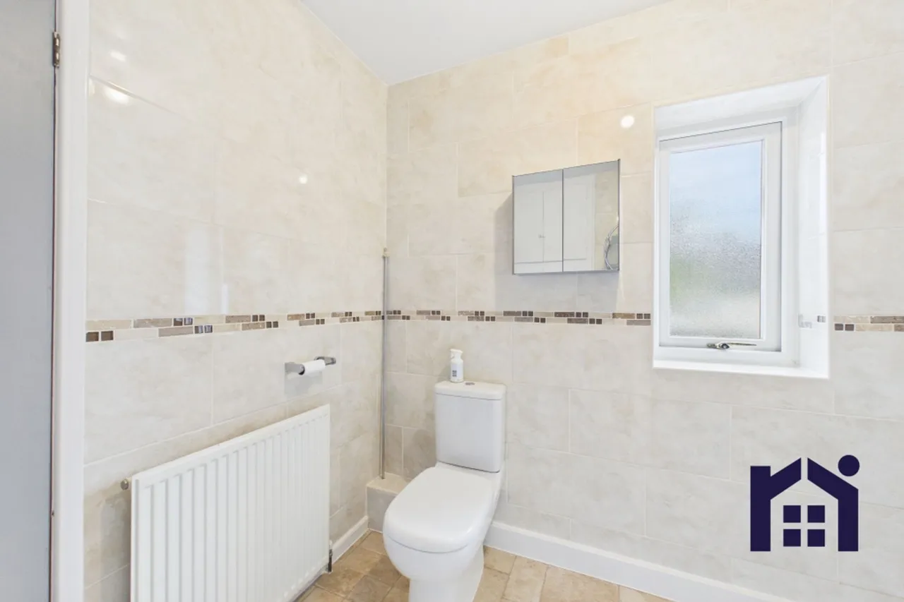 Greenside, Euxton, Chorley, PR7 6AT, photo 17