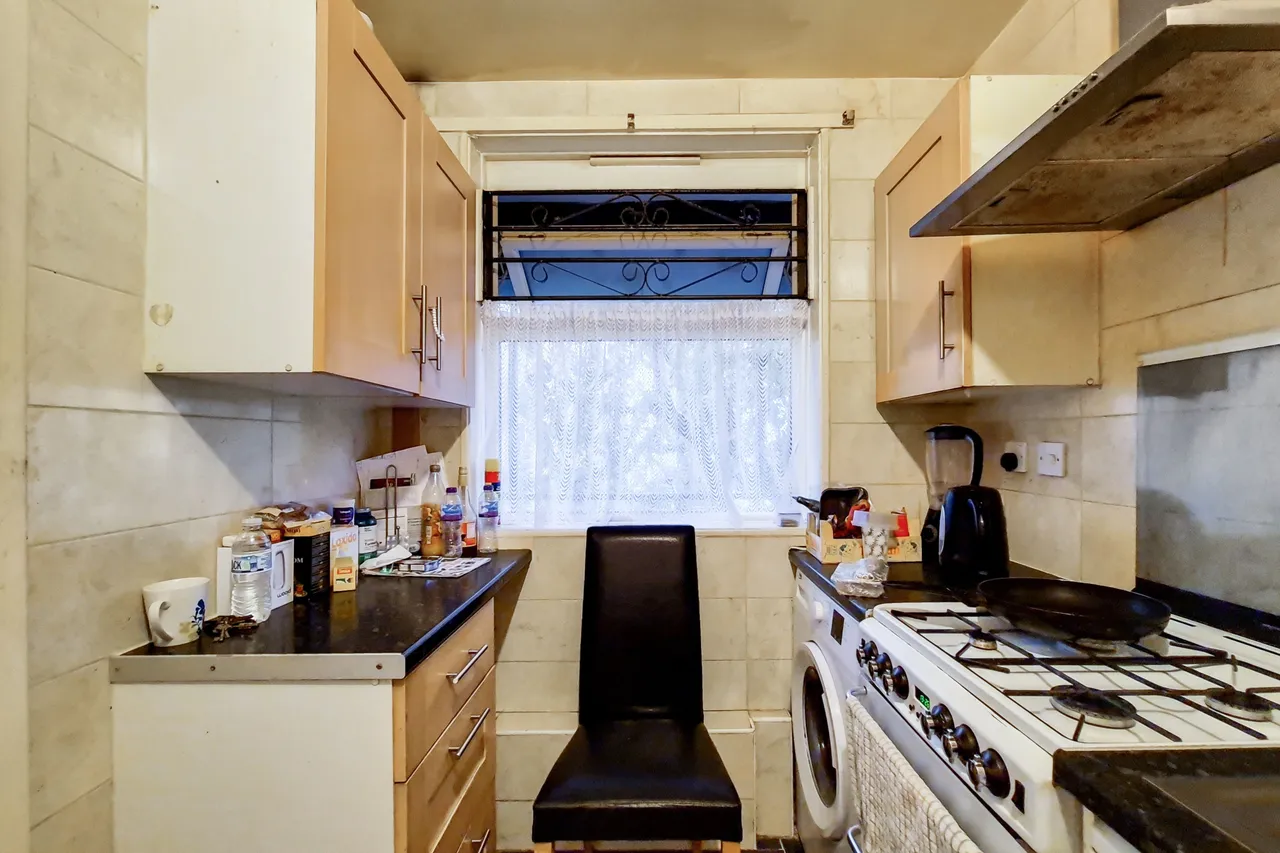 84 Redman House, Lant Street, London, photo 3