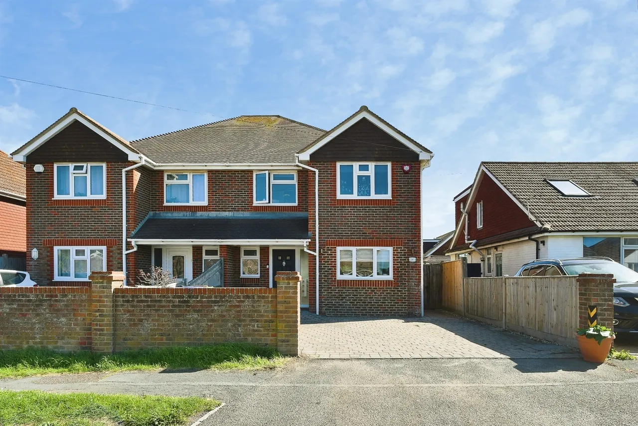 Friars Avenue, Peacehaven, BN10, photo 24
