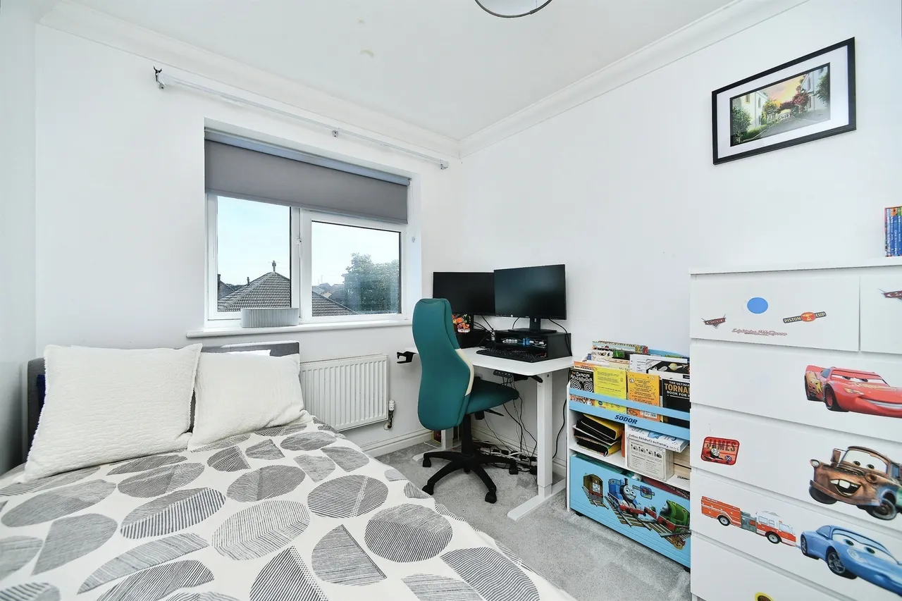 Friars Avenue, Peacehaven, BN10, photo 16
