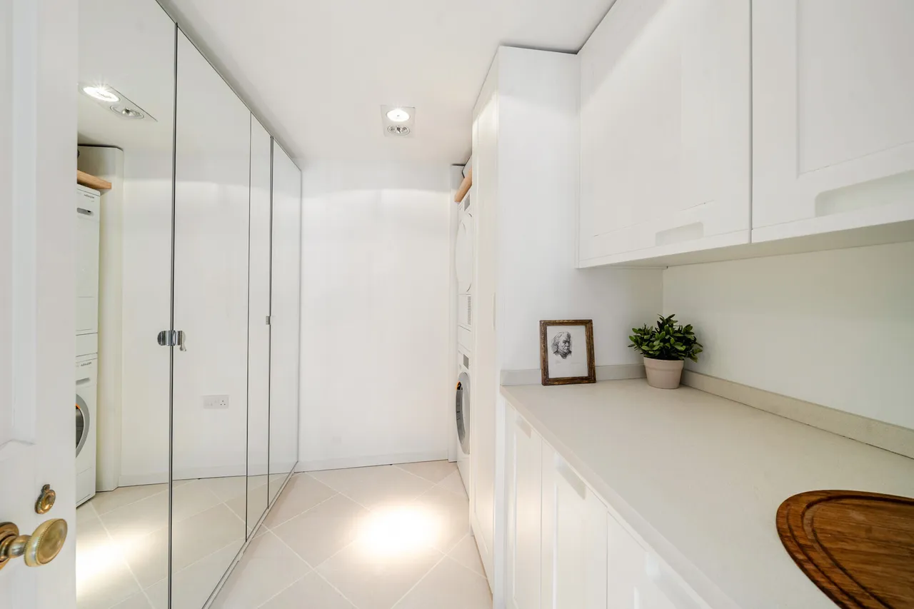 Castle Street, Farnham, GU9, photo 11