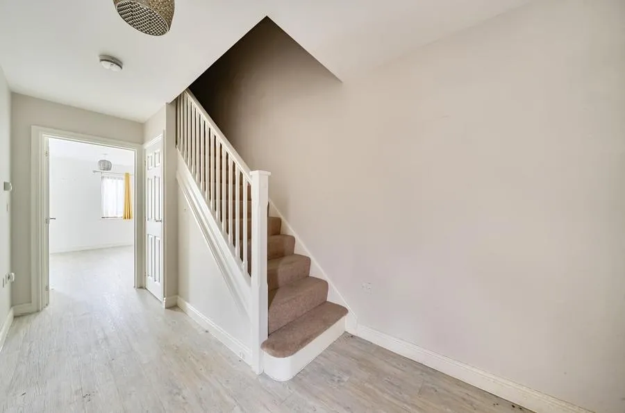 Foxdown, Overton, RG25, photo 16