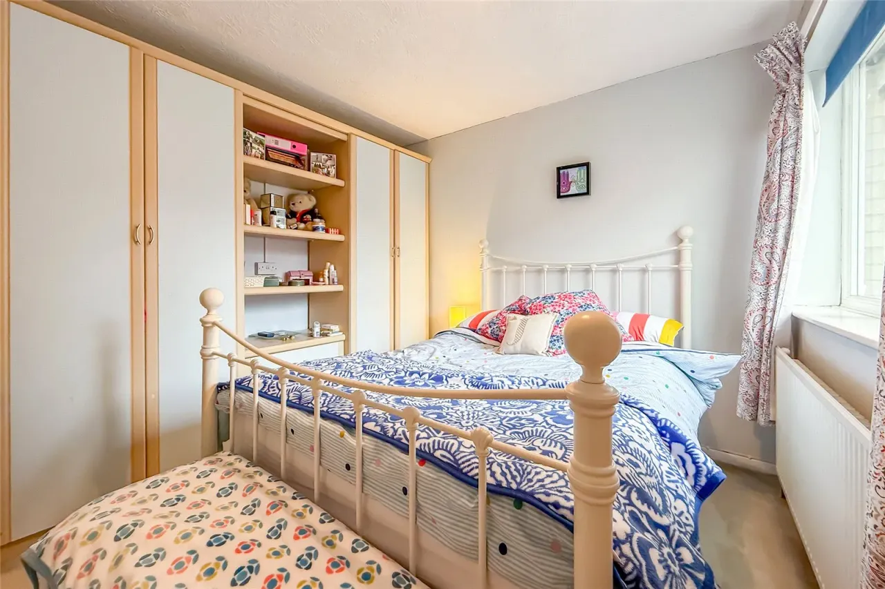 Bramble Close, Harpenden, Hertfordshire, AL5 4AN, photo 8