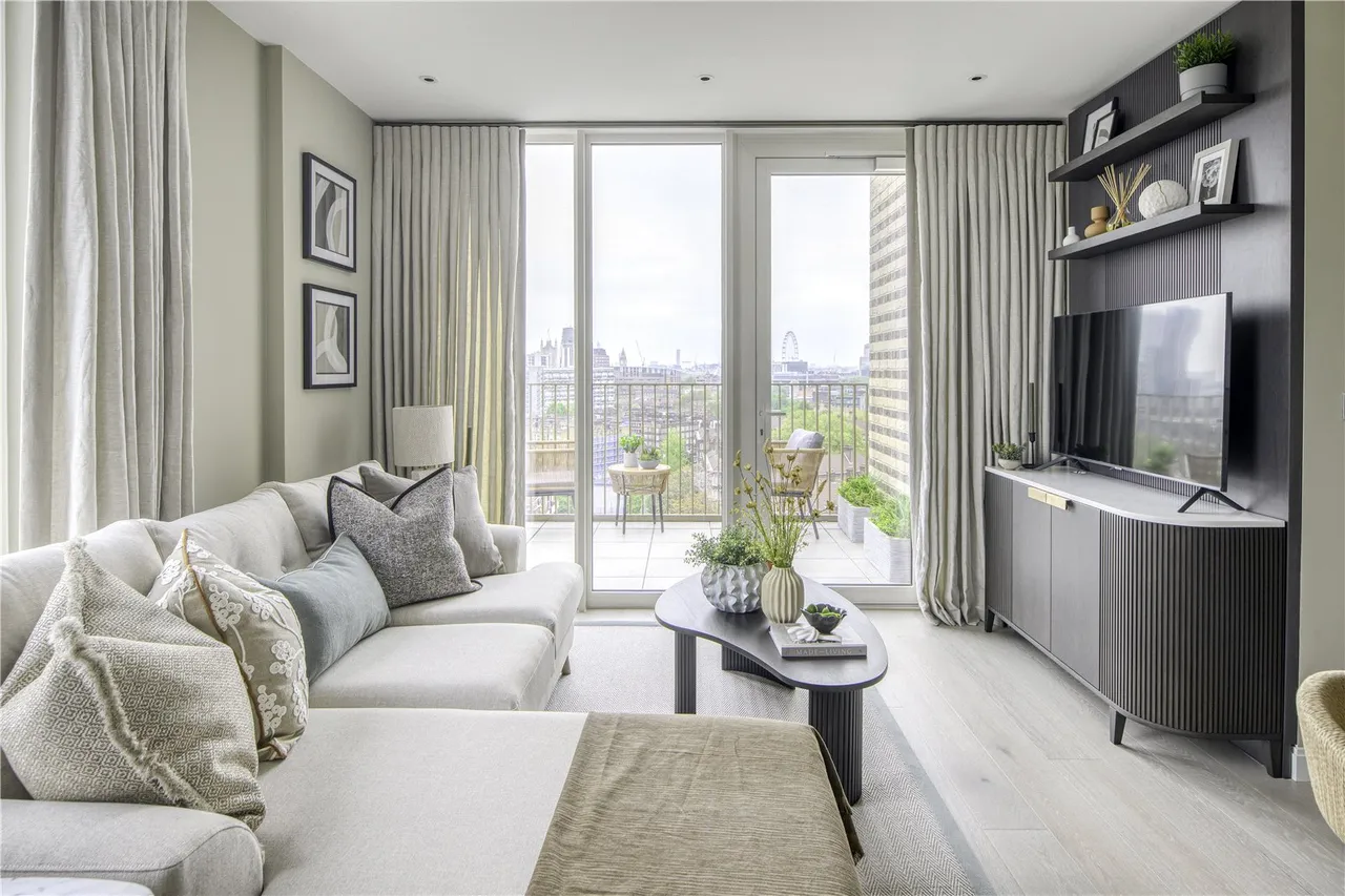 3 bed flat for sale, The Pinnacle, Vauxhall, SE11