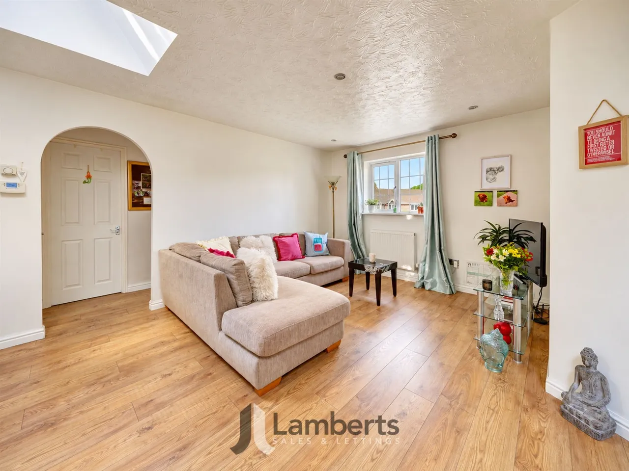 Devonport Close, Redditch, photo 3