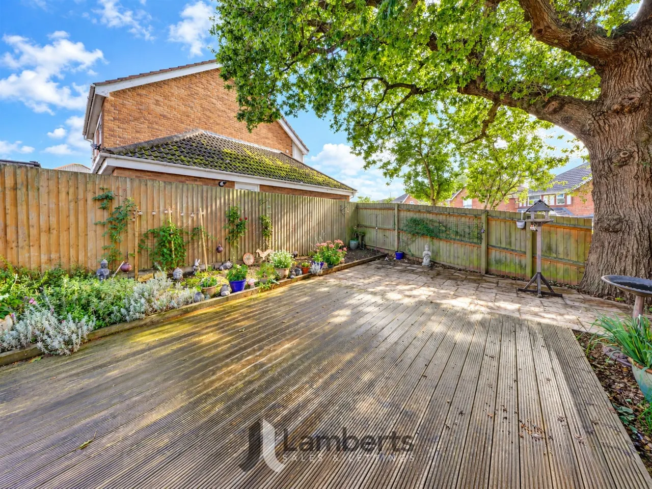 Devonport Close, Redditch, photo 17