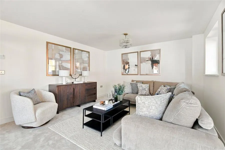 Alderhurst Close, Alderhurst, TW20, photo 4
