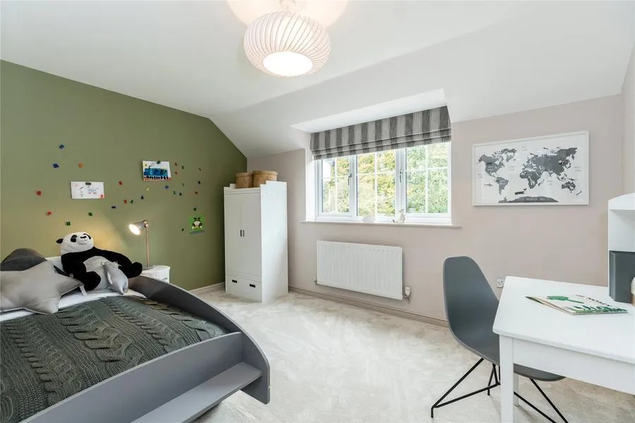 Alderhurst Close, Alderhurst, TW20, photo 18