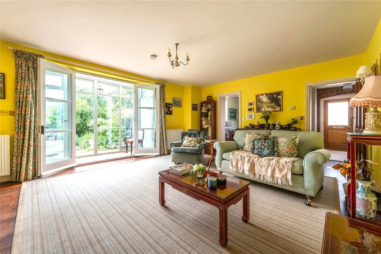 Ockley Road, Beare Green, RH5, photo 3