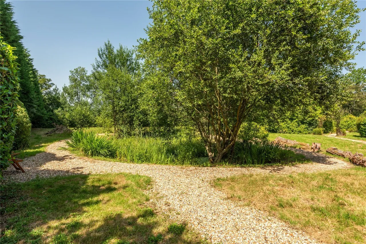 Ockley Road, Beare Green, RH5, photo 9