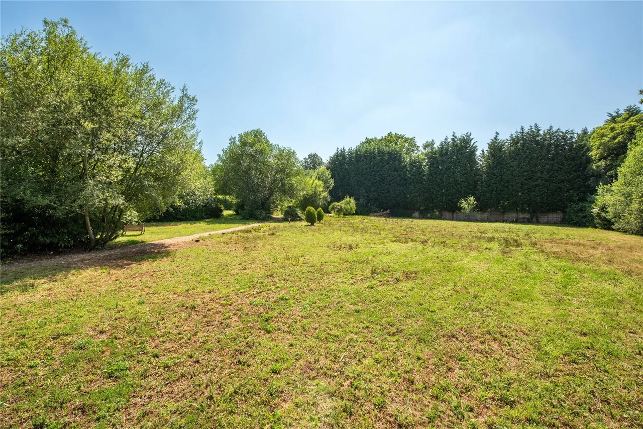 Ockley Road, Beare Green, RH5, photo 14