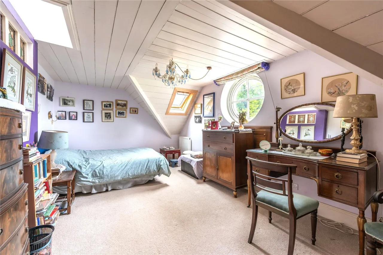 Ockley Road, Beare Green, RH5, photo 16