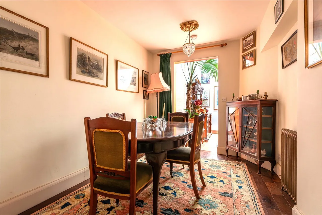 Ockley Road, Beare Green, RH5, photo 10