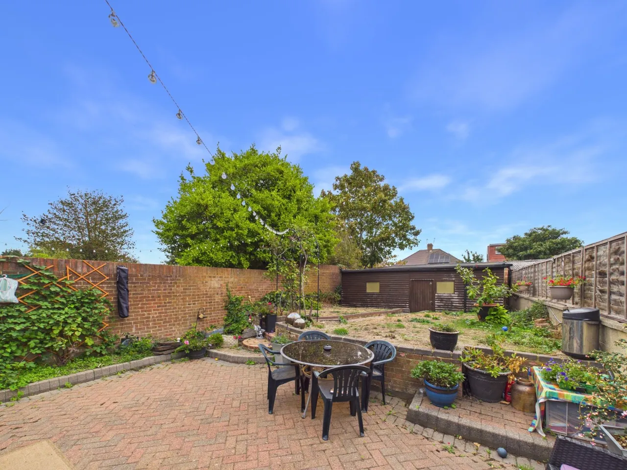 Feltham, Middlesex, photo 16
