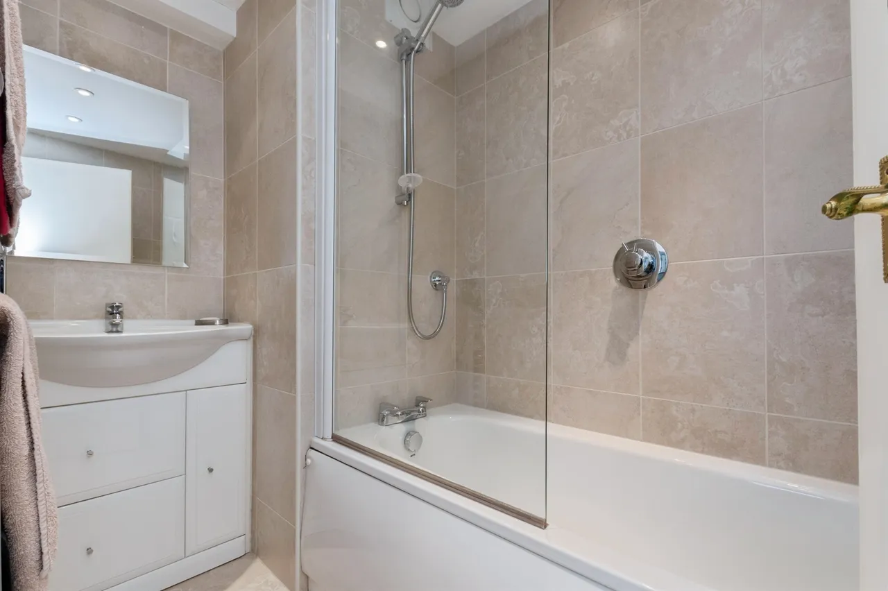 West Cliff Road, Bournemouth, BH2, photo 7