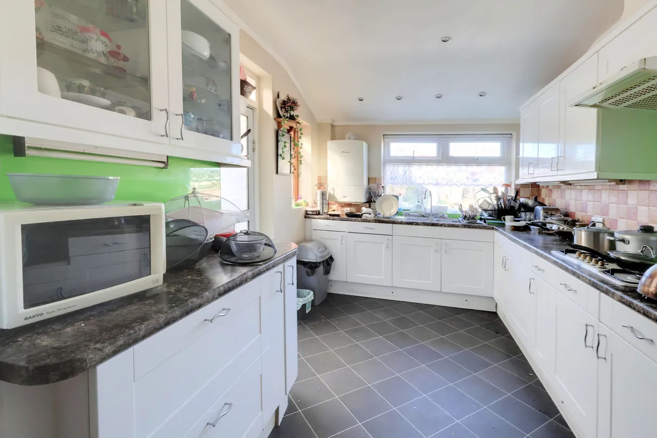 Midholm Road, Croydon, Croydon, CR0 8AN, photo 4