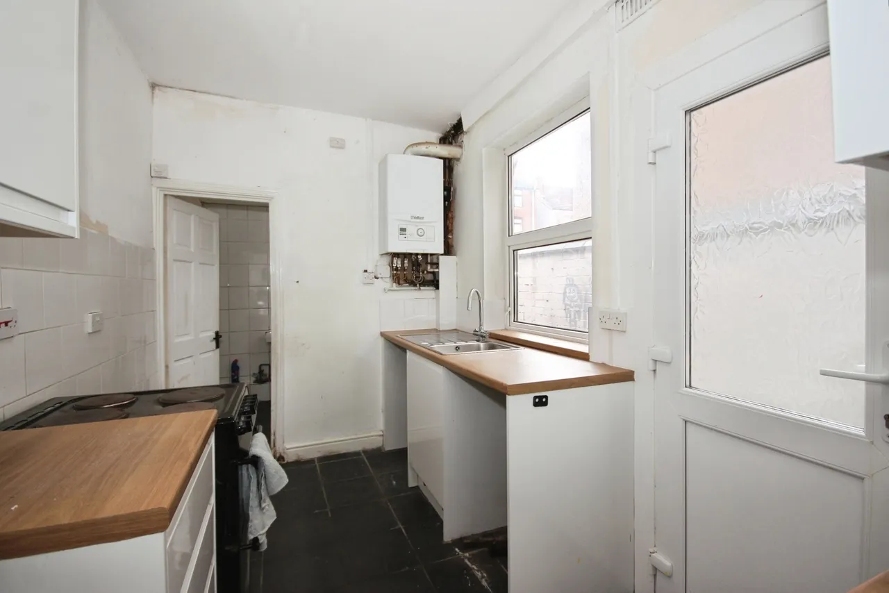 Hugh Road, Coventry, CV3, photo 6