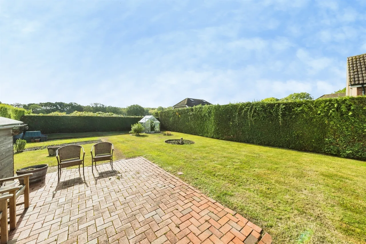 Eastern Road, Wivelsfield Green, RH17, photo 5
