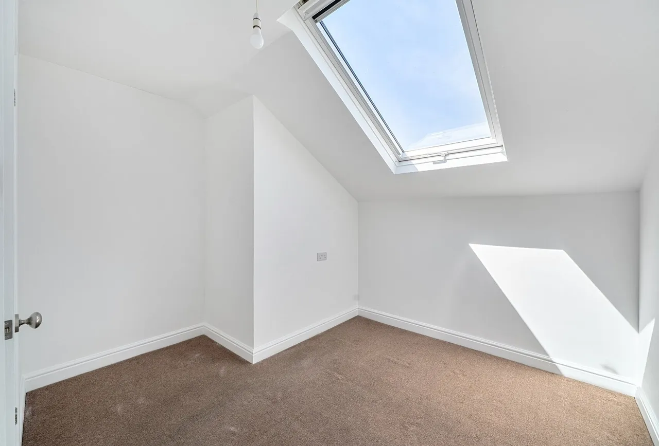 Whitehart Street, Cheltenham, GL51 9ER, photo 9