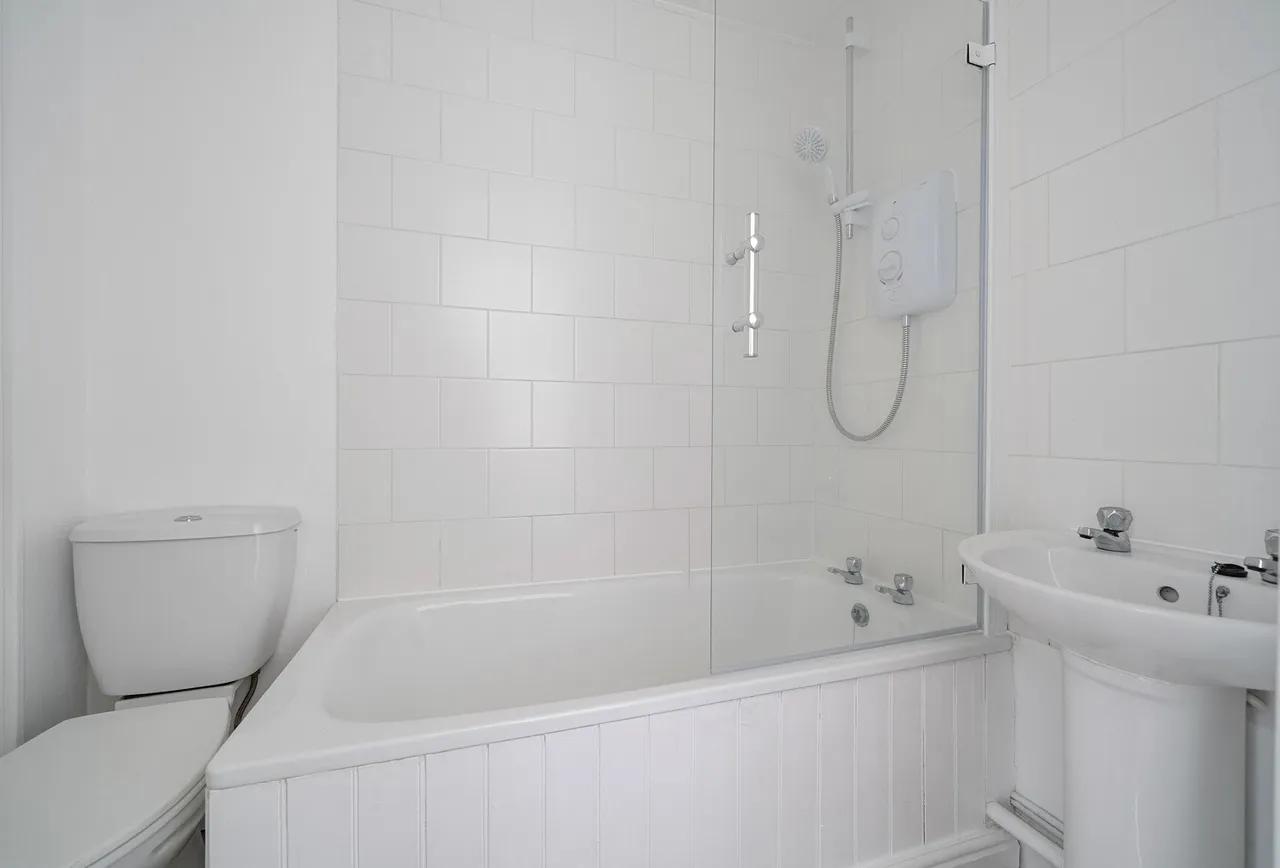 Whitehart Street, Cheltenham, GL51 9ER, photo 6