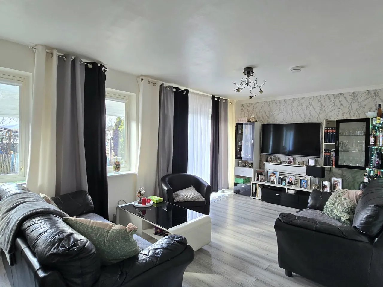 Lowry Close, Corby, NN18, photo 2