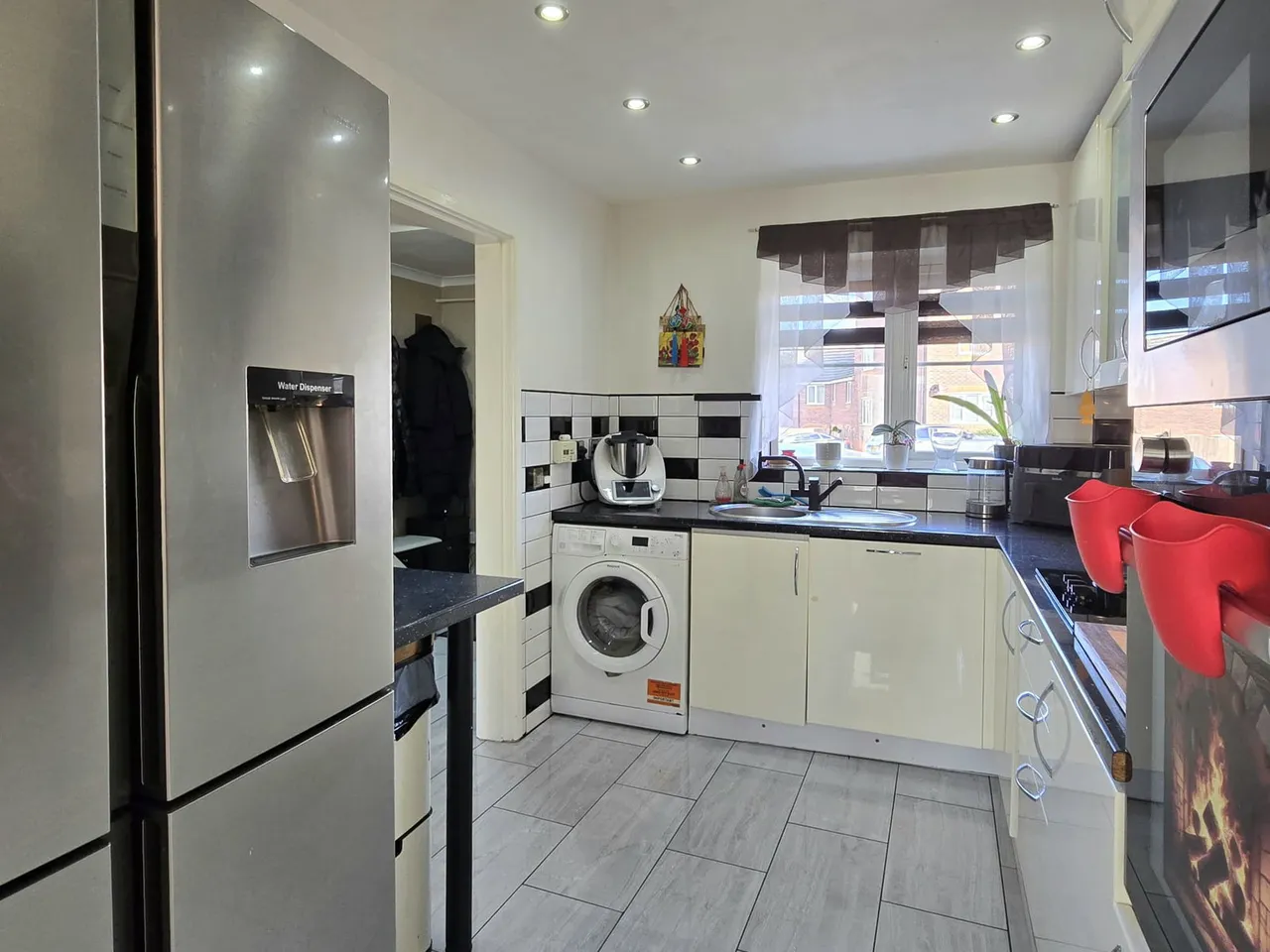 Lowry Close, Corby, NN18, photo 11