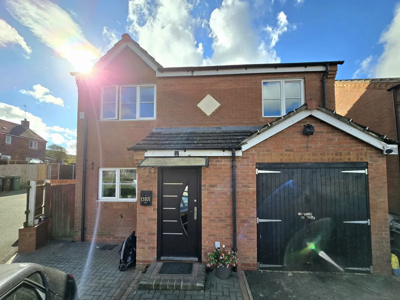 3 bed house for sale, Lowry Close, Corby, NN18