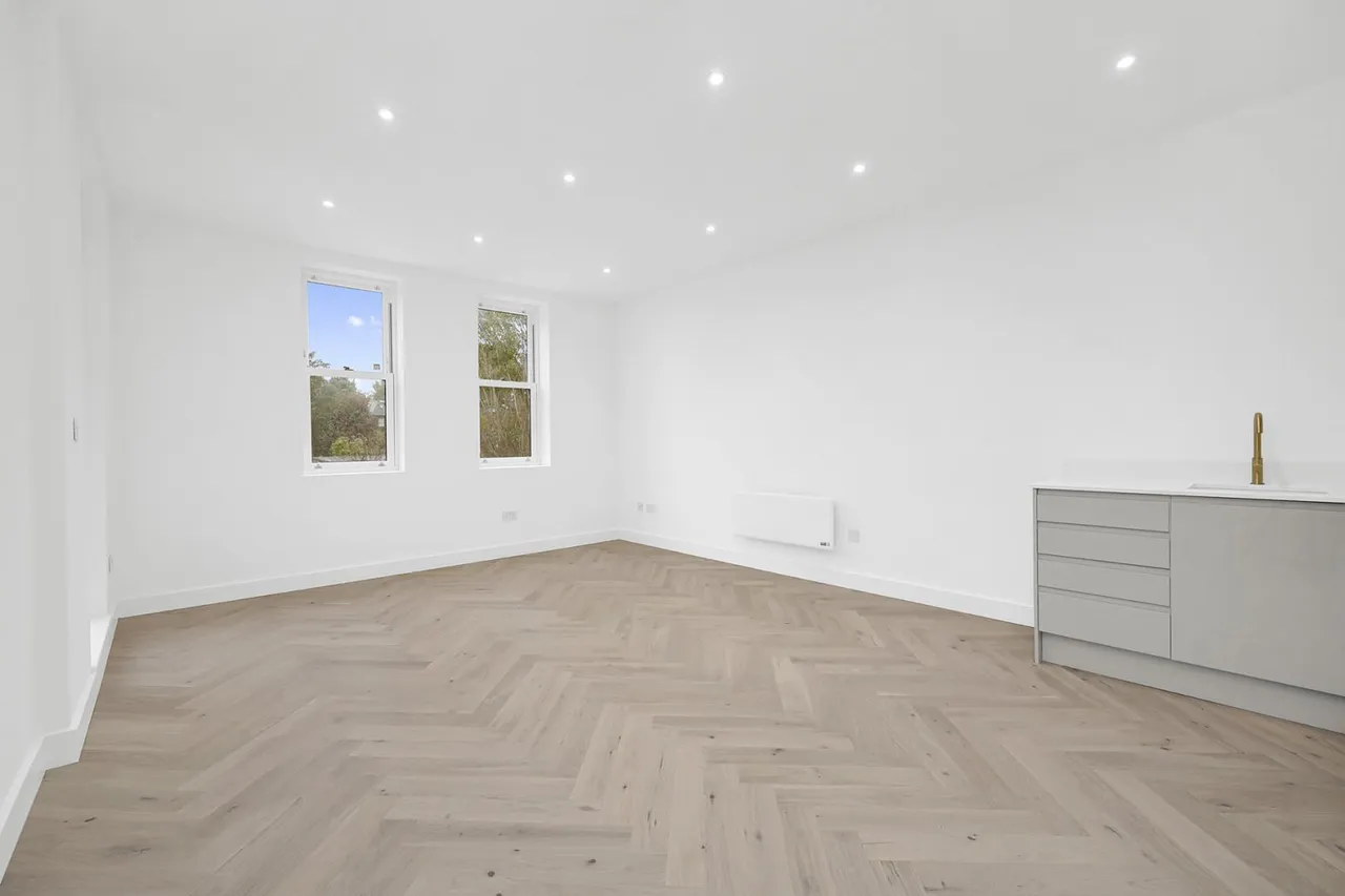 Gordon Road, London, W5 2AR, photo 9