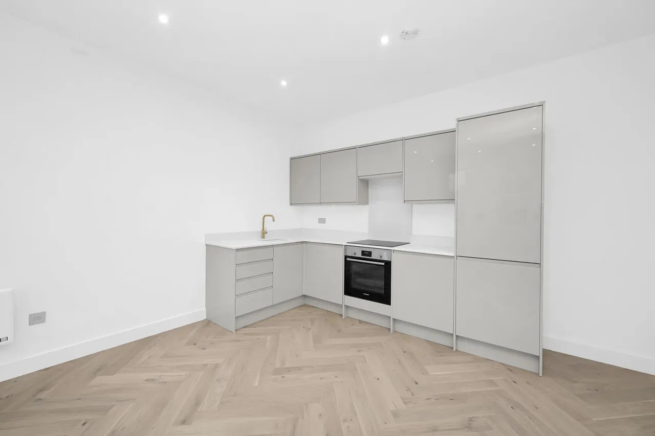 Gordon Road, London, W5 2AR, photo 13