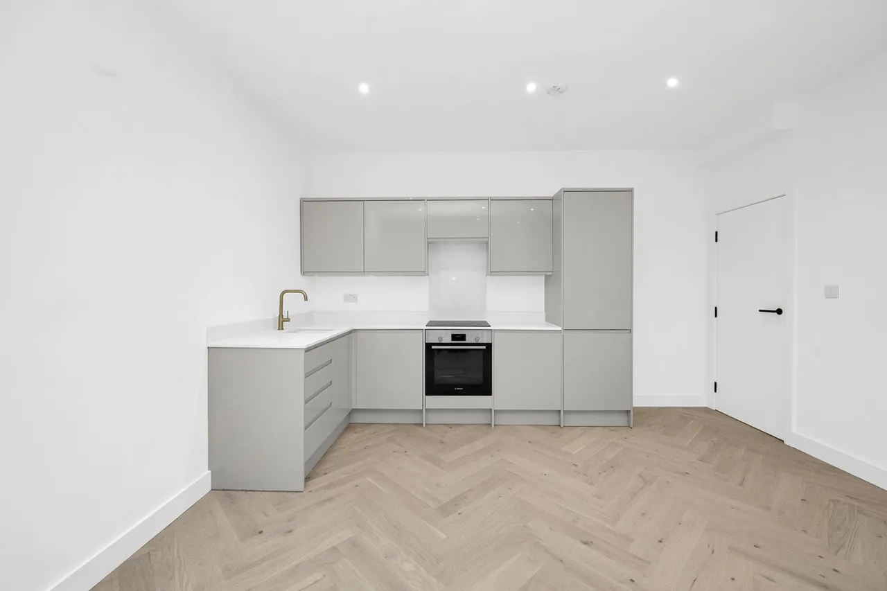 Gordon Road, London, W5 2AR, photo 14