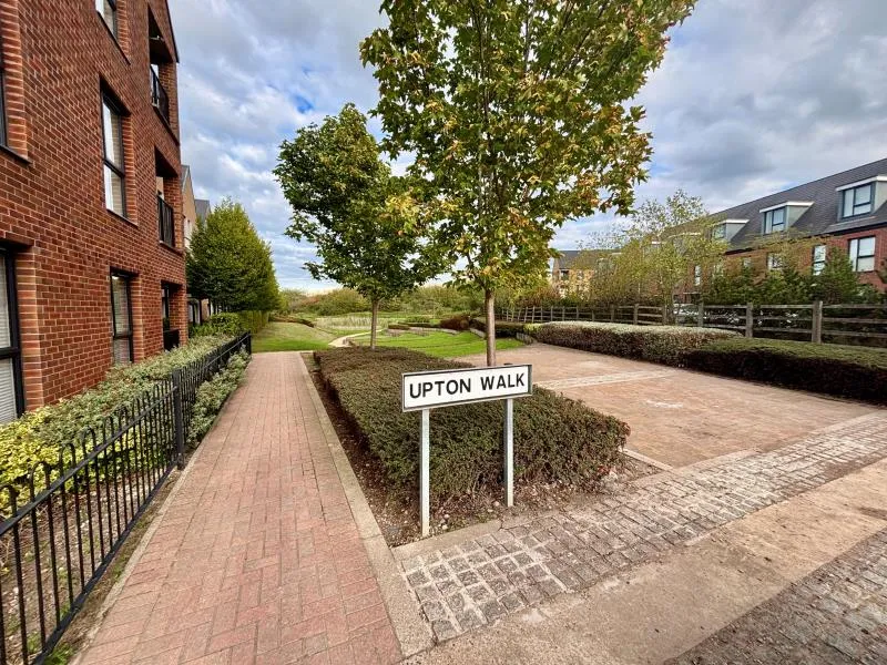 Upton Walk, Ketley, photo 8