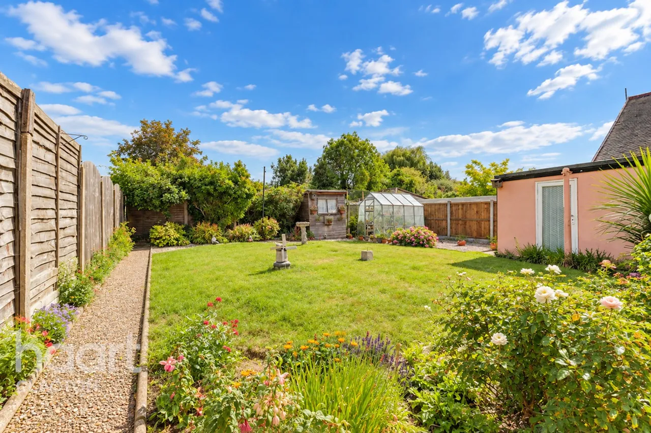 Oakleigh Road, Clacton-On-Sea, CO15, photo 9