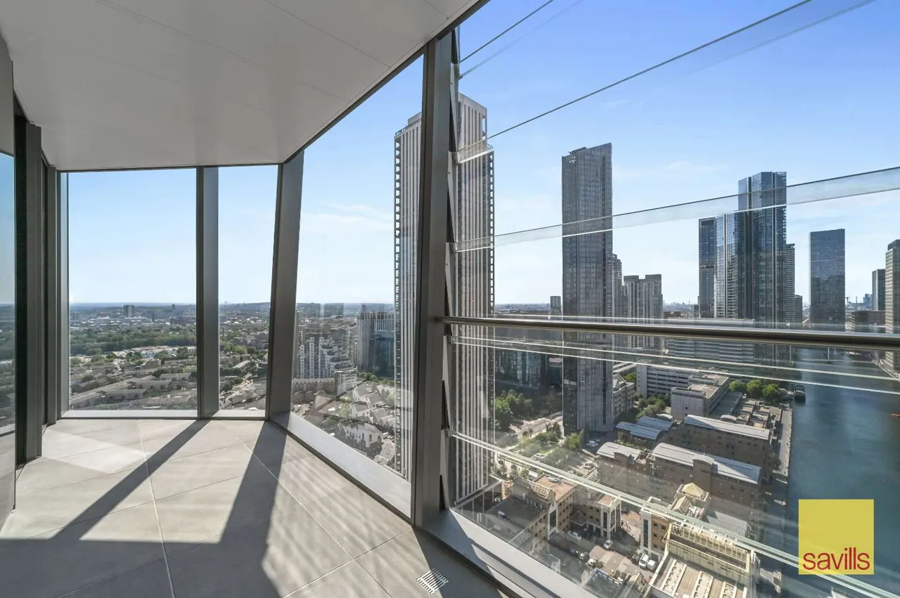3 bed flat for sale — Dollar Bay Point, 3 Dollar Bay Place, Canary Wharf, London, E14 9AD