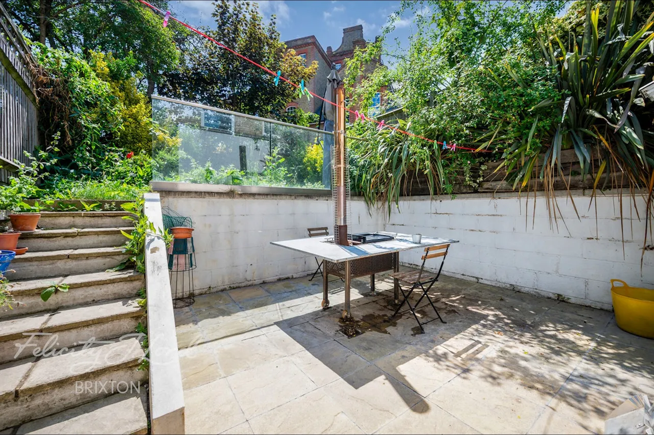Millbrook Road, London, photo 9