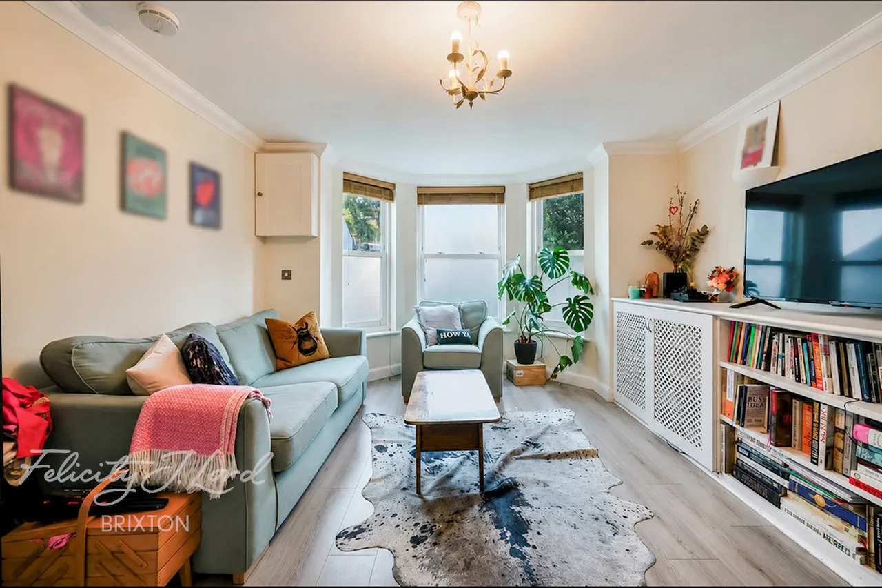 Millbrook Road, London, photo 4
