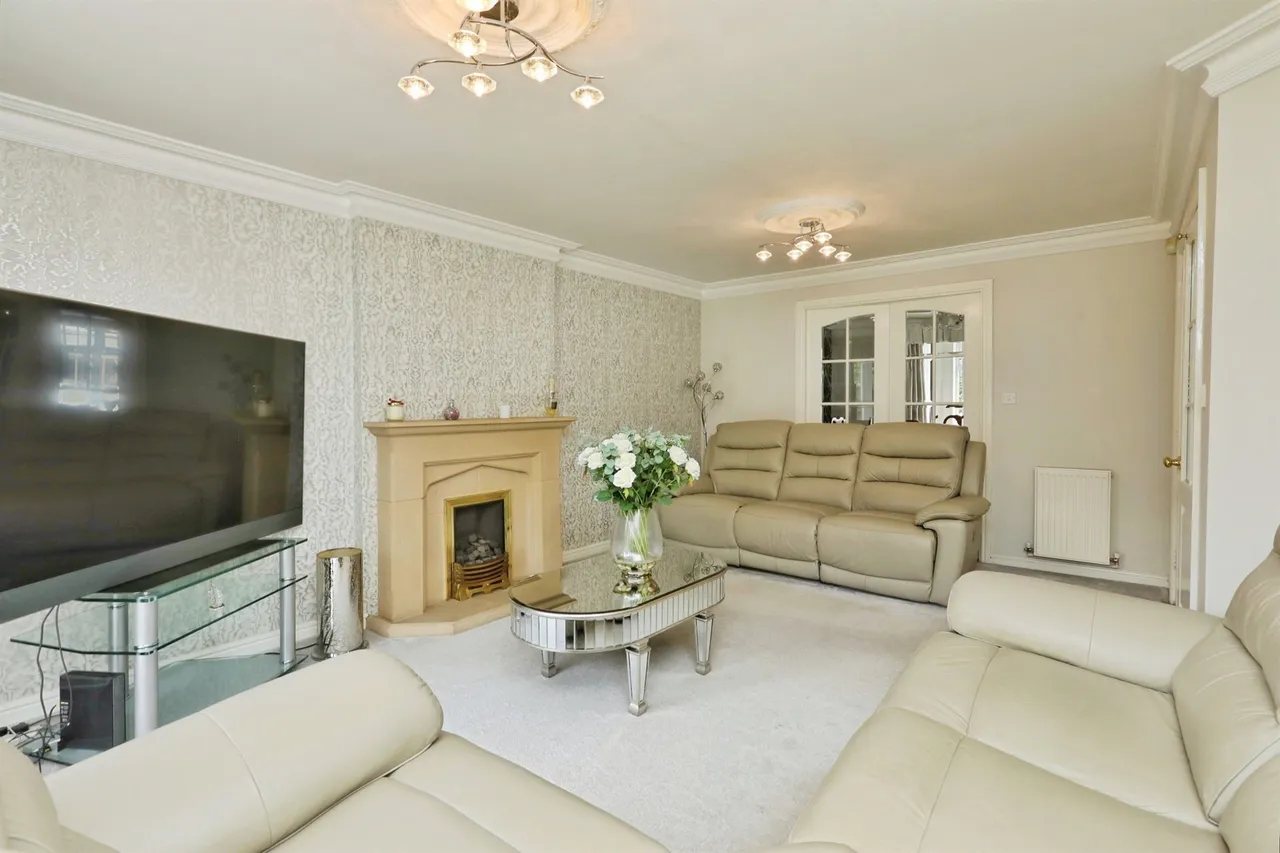 Town Wells Court, North Anston, Sheffield, photo 5