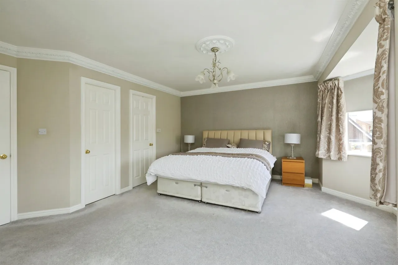 Town Wells Court, North Anston, Sheffield, photo 7