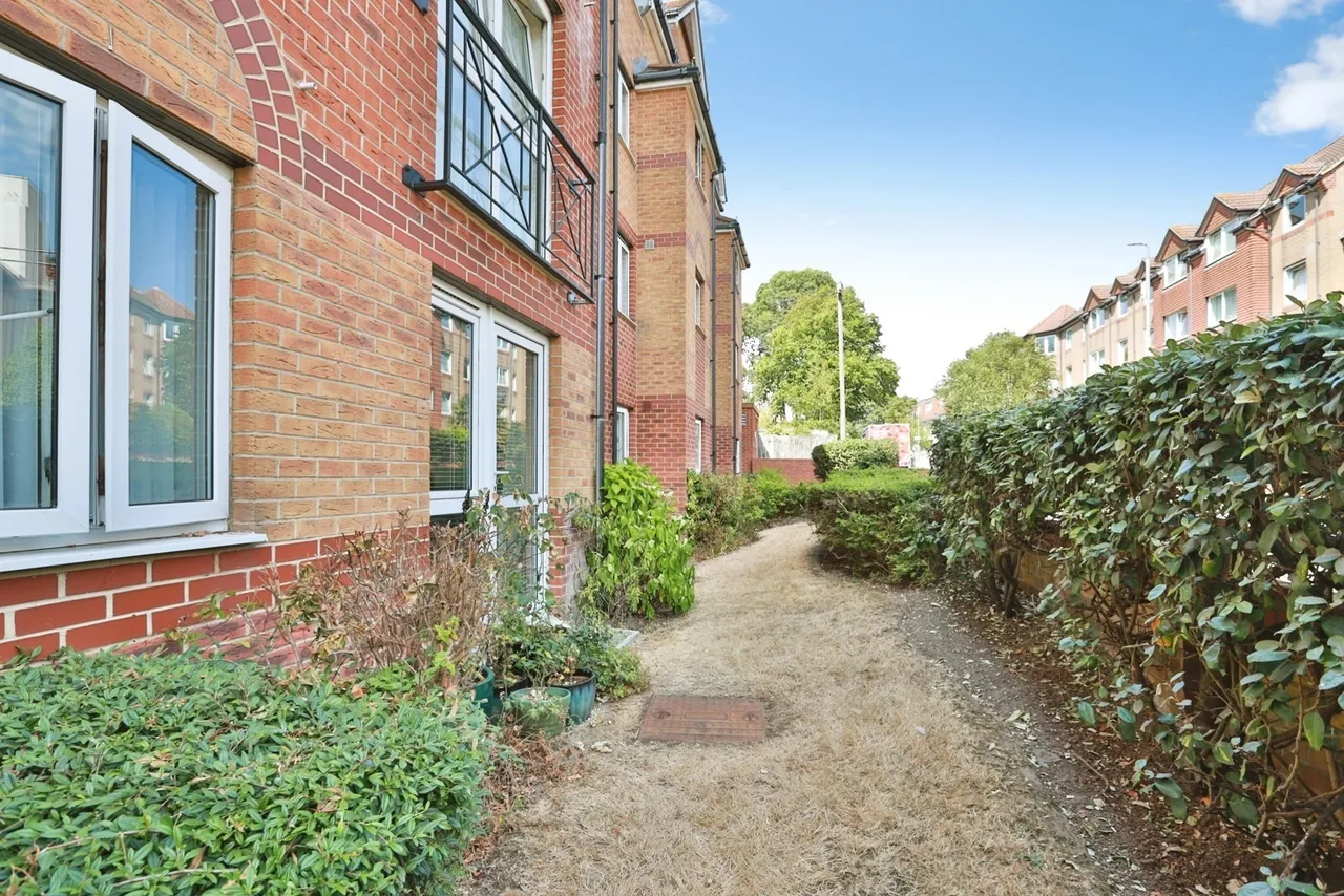Owls Road, Bournemouth, BH5, photo 2