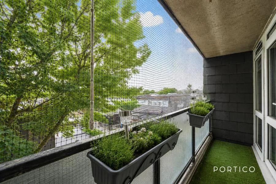 Prague Place, London, SW2, photo 8