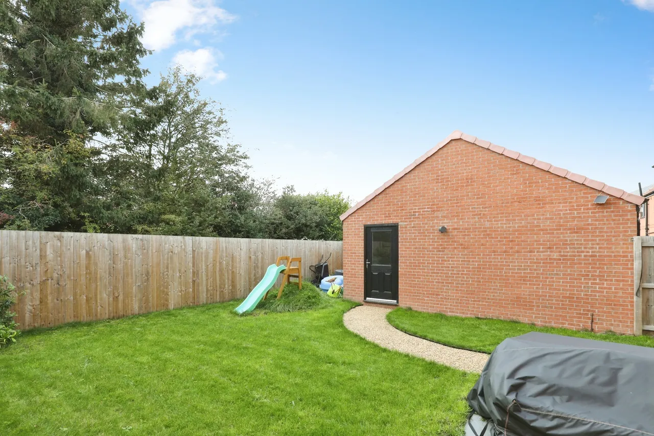 Reedmace Way, Crewe, CW2, photo 26