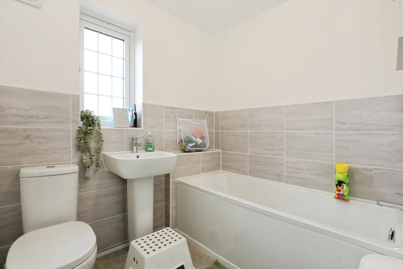Reedmace Way, Crewe, CW2, photo 23
